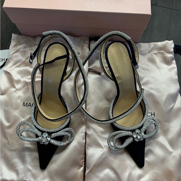 Mach & Mach Crystal Bow Pumps - Picture 12 of 16